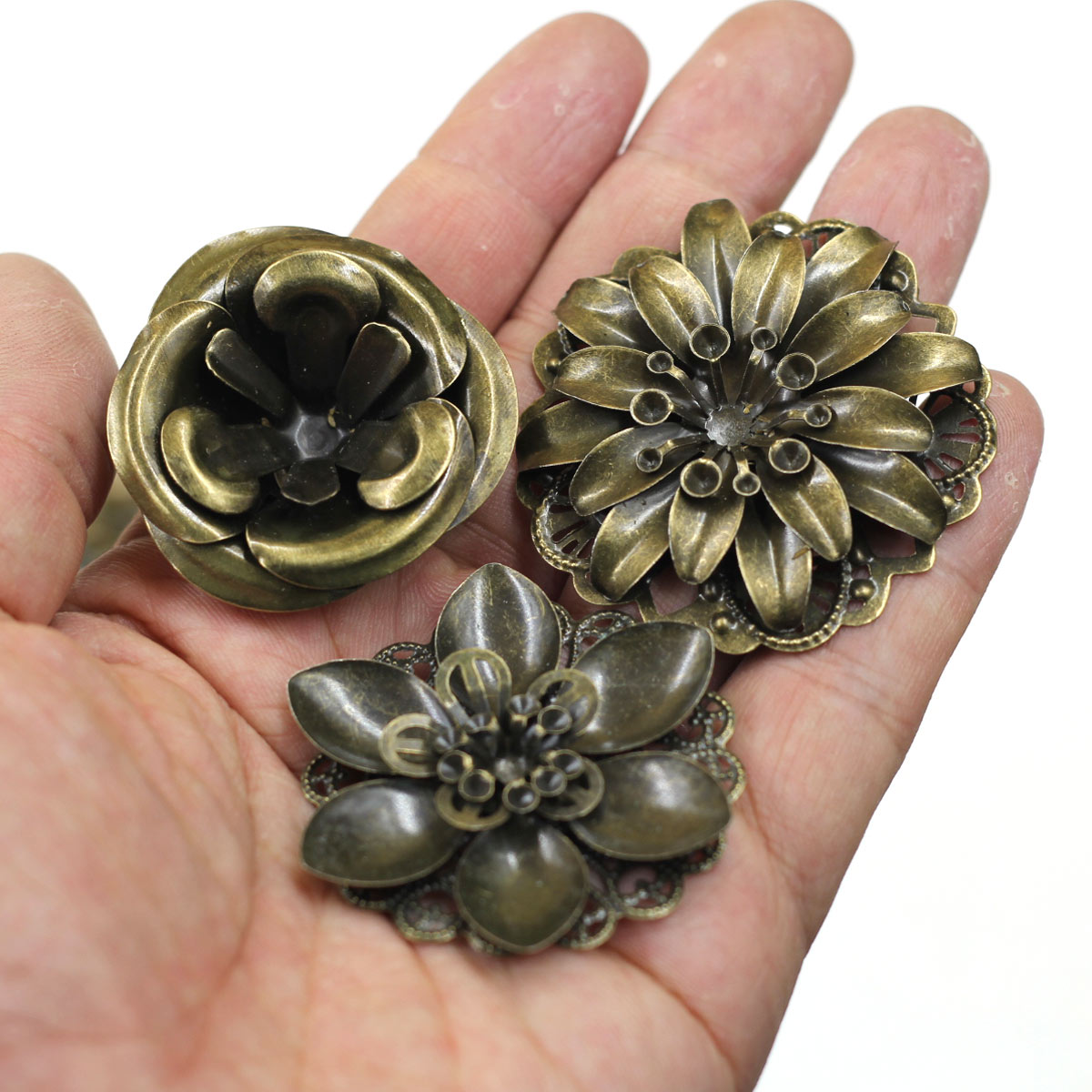 6Pcs Embellishments Combinatio - Embellish Craft avis et prix
