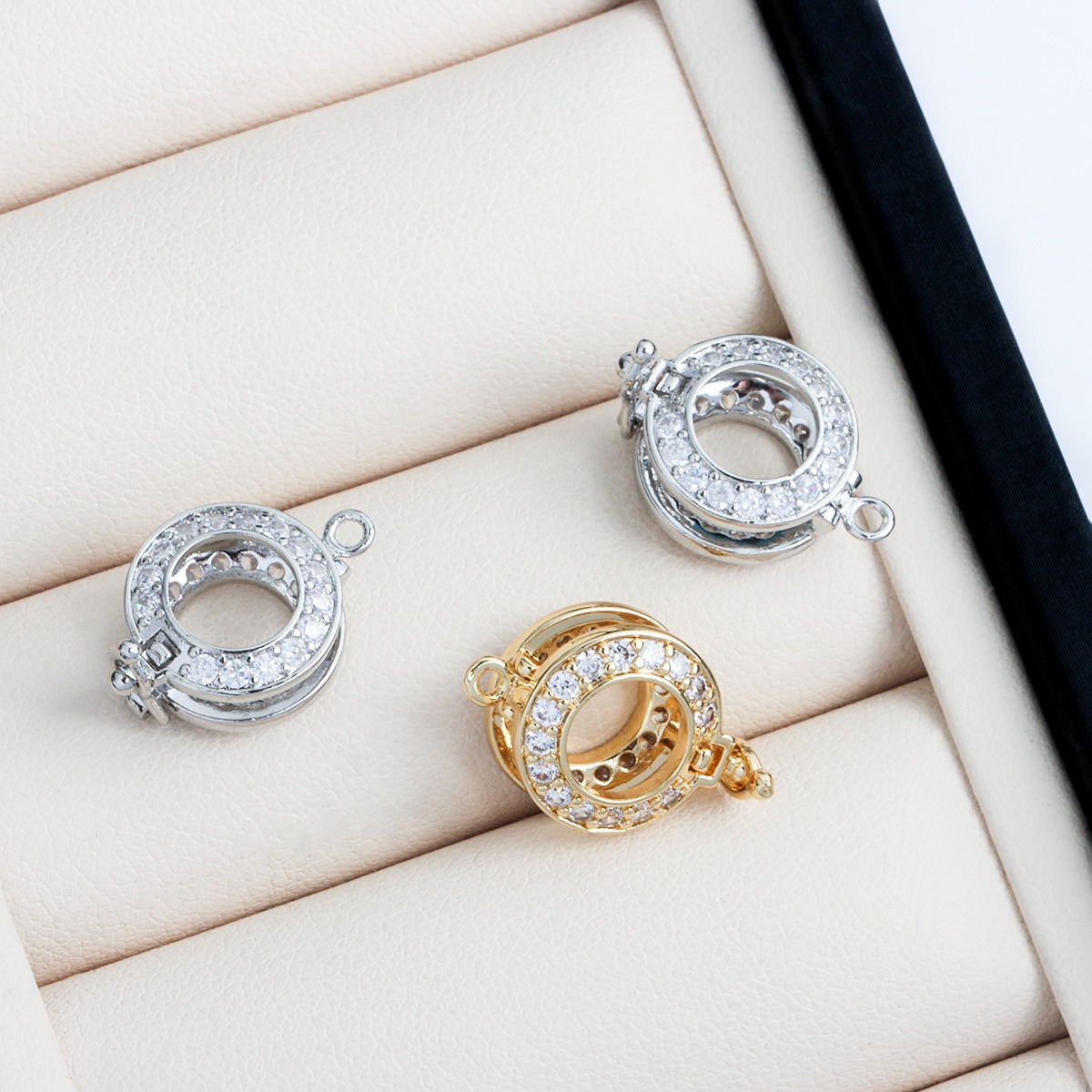 18K Real Gold-plated Zircon Ro - Pearl Trim Chain avis et prix
